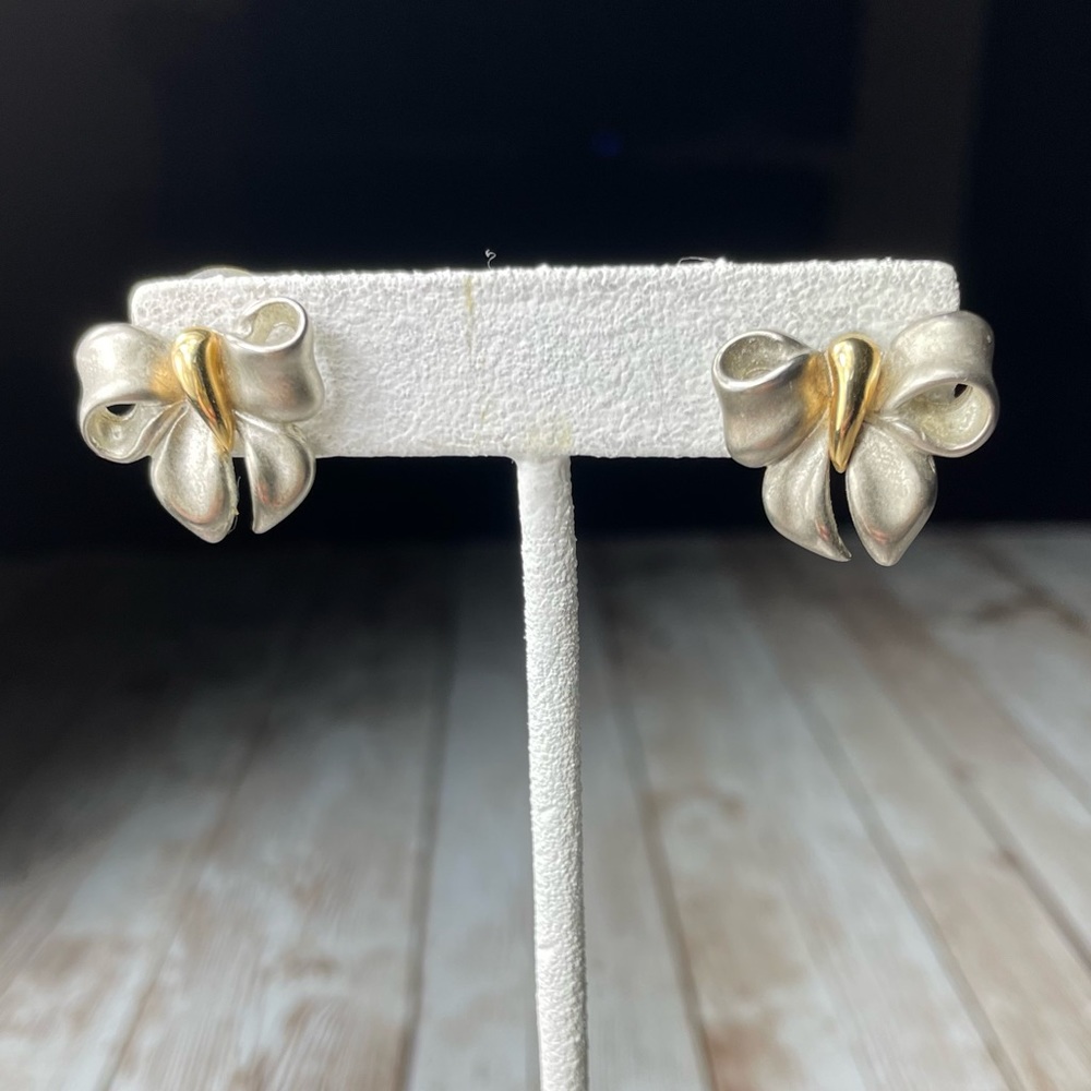 Vintage BOW EARRINGS